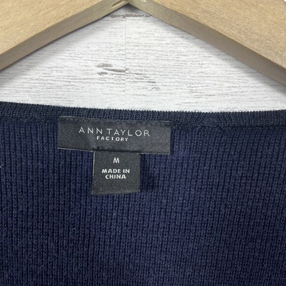 Ann Taylor womens blue long sleeve cardigan size medium pockets cotton viscose - Picture 2 of 5